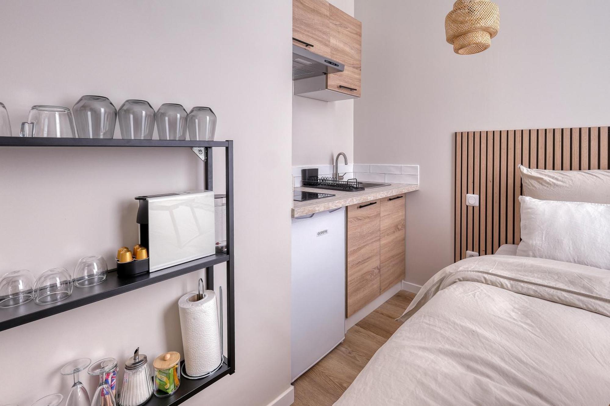 Short Time Suites Toulon Centre 3 "Le Spot" Check-In Auto Esterno foto